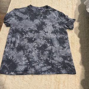 Lululemon tie dye oversized shirt. Size medium. Like new.